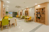 GreenTree Inn Hotel (Hefei Zhenxing Road Subway Station) - Mountain view