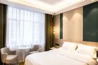 Golden Sunshine Business Hotel