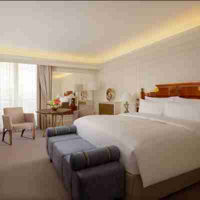 The Carlton, Moscow Rooms