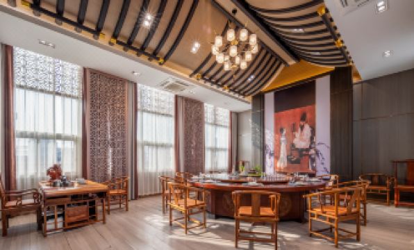 Lanuo Hotel (Chaozhou Ancient City People’s Square Store)