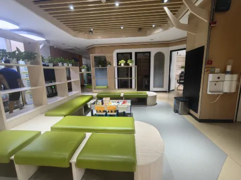 Liangzhi Huipin Hotel (Friendship Commercial Plaza Branch, Qilou Old Street, Haikou) Öffentliche Flächen Photos