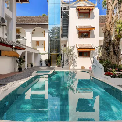 Yile Design Homestay (Gaozhuang Star Night Market) Hotels near Nine Tower &Twelve Walled