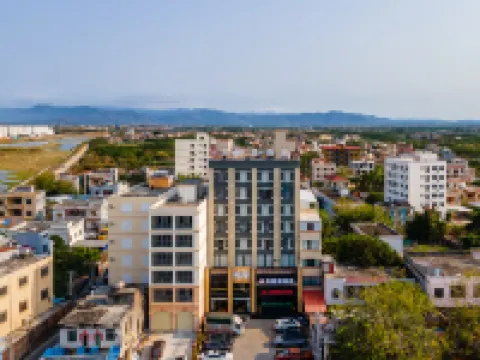 โรงแรมตงชุนหยวน (สาขา ลี่กั๋วจิ้น เลอตง) โรงแรมในเลอตง