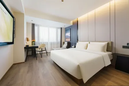 Atour X Hotel, South Plaza, Shenyang North Railway Station