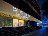 Lanwan Hotel (Guangzhou Yongqingfang ShangXiaJiu Walking Street Branch) Hotels near Sha Mian