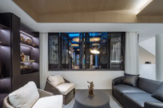 Floral Lux Hotel · Tongli Mingyuan Hotel