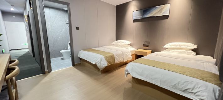 Yunbai Hotel Hotels in Luntai