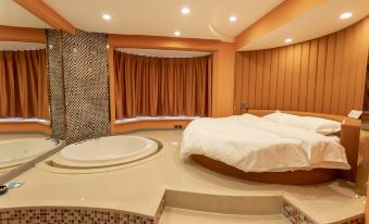 Boke Bay Theme Hotel