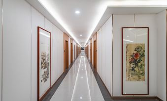 Yuzhi Hotel