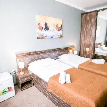 Премьер Инн Отели рядом с достопримечательностью «Мечеть Абу Наср аль-Фараби»