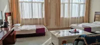 Yijia Hotel Hotels near Dingjiang Mosque