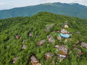 Yalong Bay Earthly Paradise Birds Nest Resort