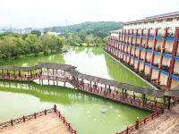 Palace International Hot Spring Hotel Hotel di Kaunti Berautonomi Ruyuan Yao