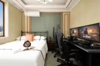 X9 E-sports Movie Homestay (Guanggu Plaza) - Esports