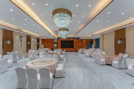 Ao Hua International Hotel