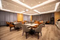 WORLD HOTEL