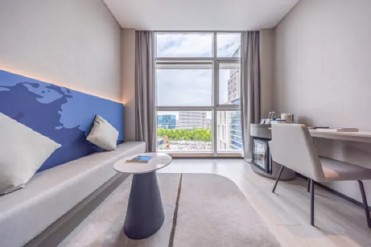 Atour Light Hotel  Daning International Shibei High-tech Park，SHANGHAI