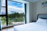 CREEK YOUTHFUL HOTEL Hotels in Chengjiang