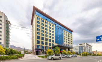 Gesang International Hotel (Wuwei Tianzhu Railway Station)