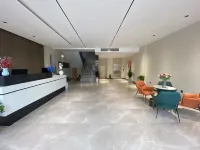 Rujia Huayi Selected Hotel (Pingshan East Huishe Town Branch)
