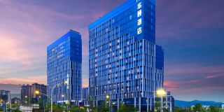 Kunming Huagu Hotel (Changshui International Airport Platinum Port Modern Plaza Store)