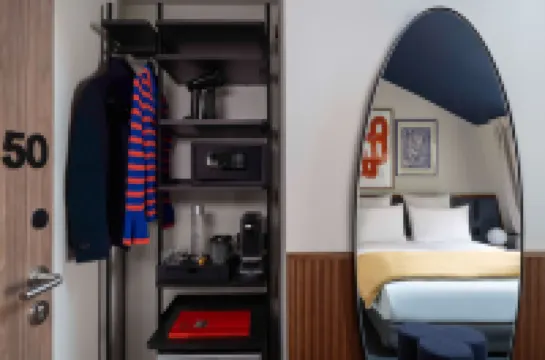 Hotel Gabbie Hotels near Galeries Lafayette