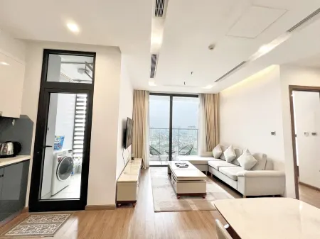 Vinhomes Metropolis Luxury Hanoi- Doris Home Отели рядом с достопримечательностью «Hanoi Sky Lotte Observation Deck»