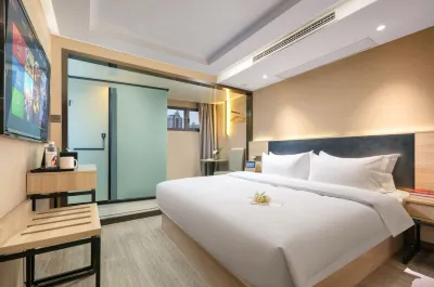Jungui Hotel (Shanghai Jinshajiang Road Metro Station Branch) Hôtels à : Shanghai