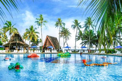 屋外プール パシフィック アイランド クラブ グアムの写真