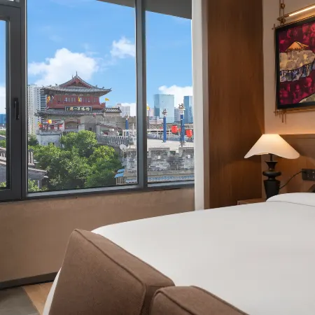 Luoshen Bronze Magpie Hotel (Luoyang Yingtianmen Branch)