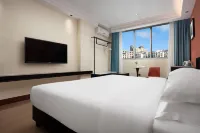 Hiii Huaqi Hotel
