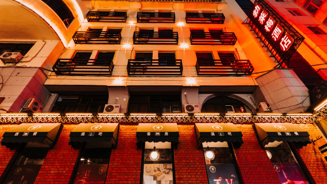 hotel