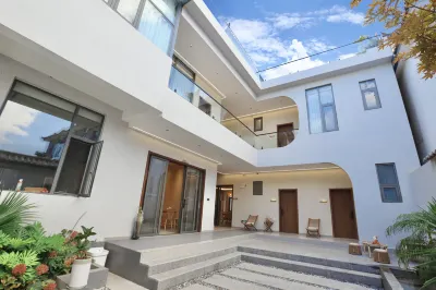 Jiheang Wood Creek Xishuang Traveler's Inn Hotels near Huayu Ranch