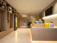 Feile Hotel (Luoyang Longmen High speed Railway Station Branch) Hotels near Luo Long