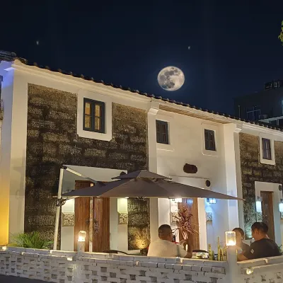 Weizhou Island Right Bank Travel Residence Hotels near Shell Beach