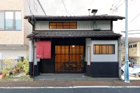 Kanade Fushimiinari - Bungalow