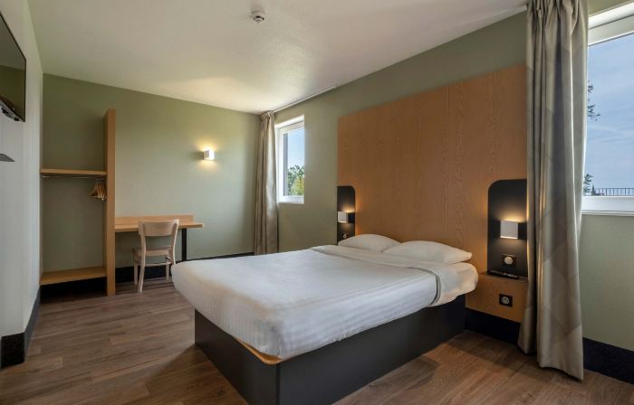B&B HOTEL Niort Marais Poitevin Est