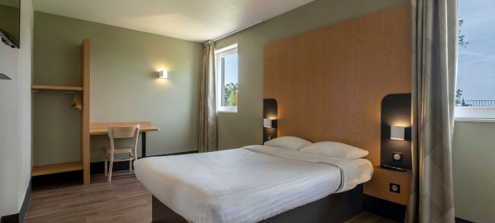 B&B HOTEL Niort Marais Poitevin Est Hotels in Niort