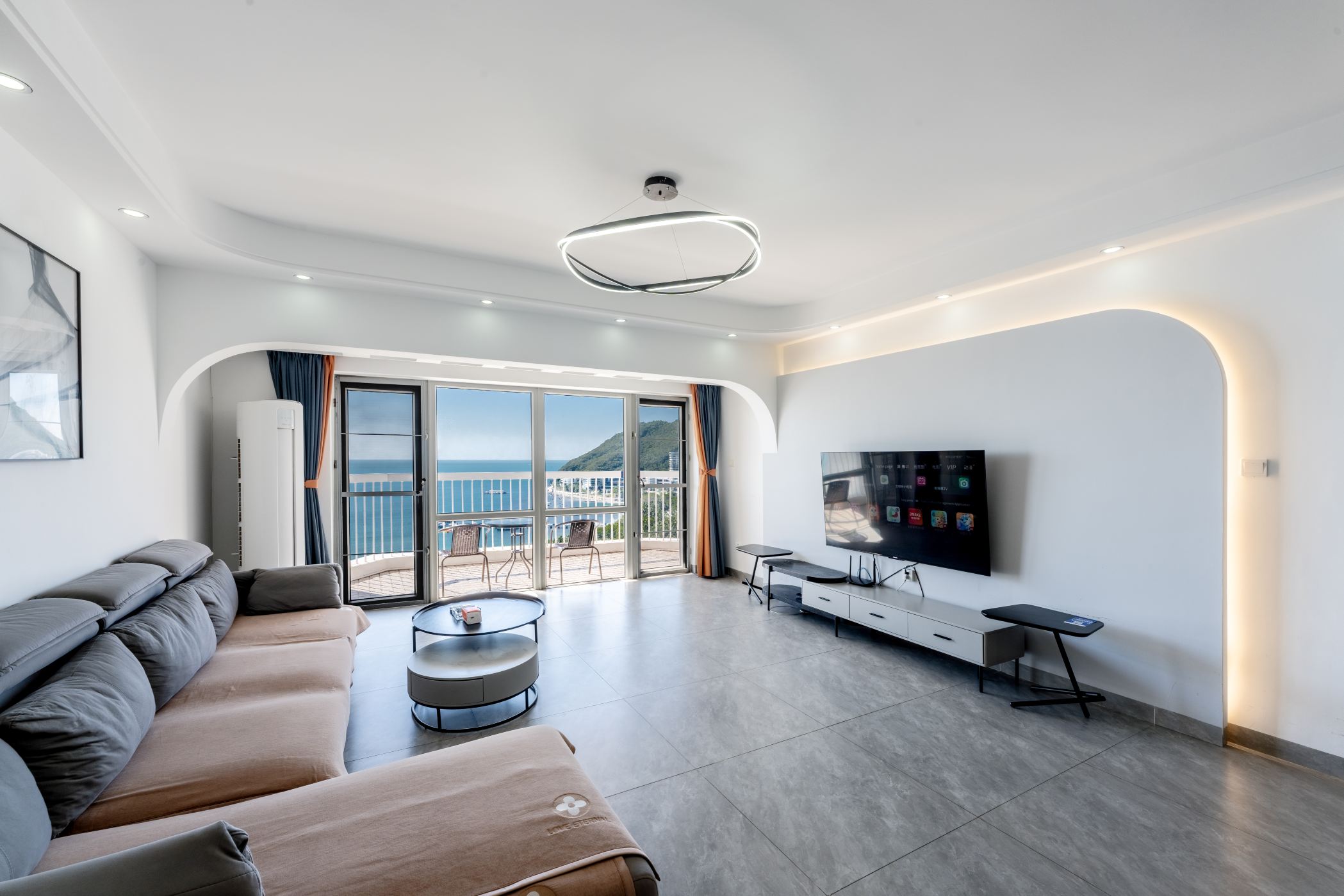 Haolonghai Seaview Apartment (Sanya Dadonghai Haiyun Road)