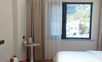 Tiantai Puyunjian Homestay (Tiantai Mountain Great Waterfall)