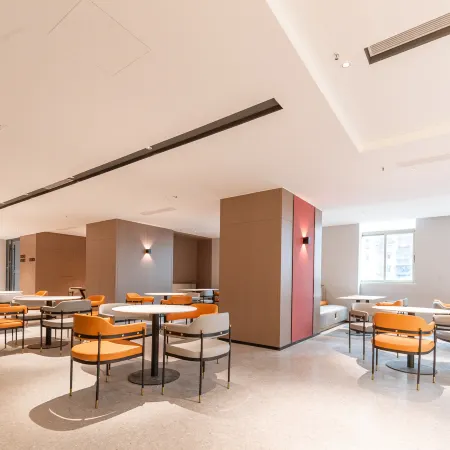 Borrman Hotel (Wuzhou Qiloucheng)