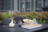 Yaxin Esports Hotel (New Bridge North Road Haiyan Technology City Branch) - 2-Star