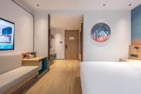 Ni Hao Hotel (Yuncheng Yongji Railway Station Shundou Avenue)