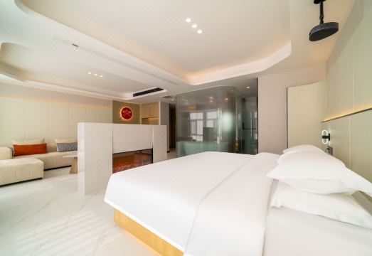 화지 원위에 호텔 객실 1