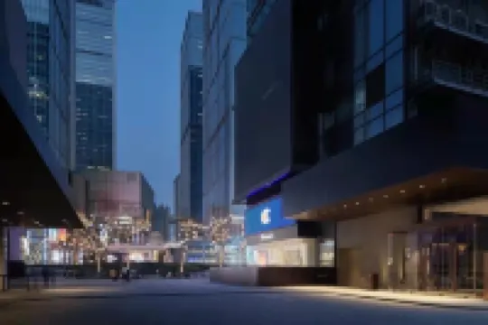 盈嘉･雲曦天際S高空設計師酒店（成都太古裏旗艦店）