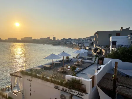 Dongshanyuuye·BOHO Exotic Seaview Homestay (Nanmenwan Branch) Отели рядом с достопримечательностью «Tongshan Ancient City»