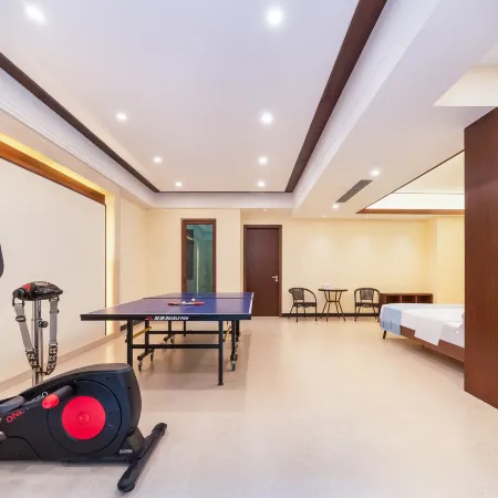 Meilan Hotel (Clear Water Bay)