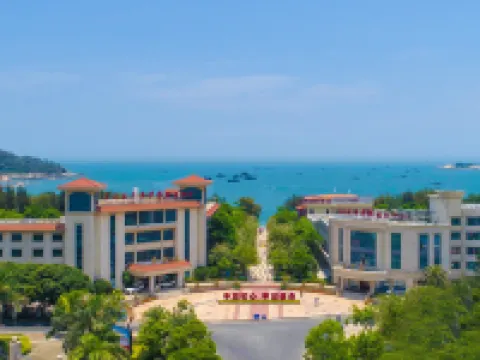 Jinsha Hotel (Jinsha Building, Guwenchang Cadre College Service Center) Hotels in Dongshan County