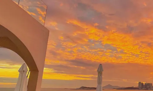 Secret Land Seaview Homestay