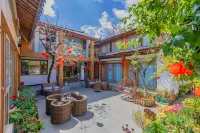 Lijiang Confession Beauty Homestay Inn